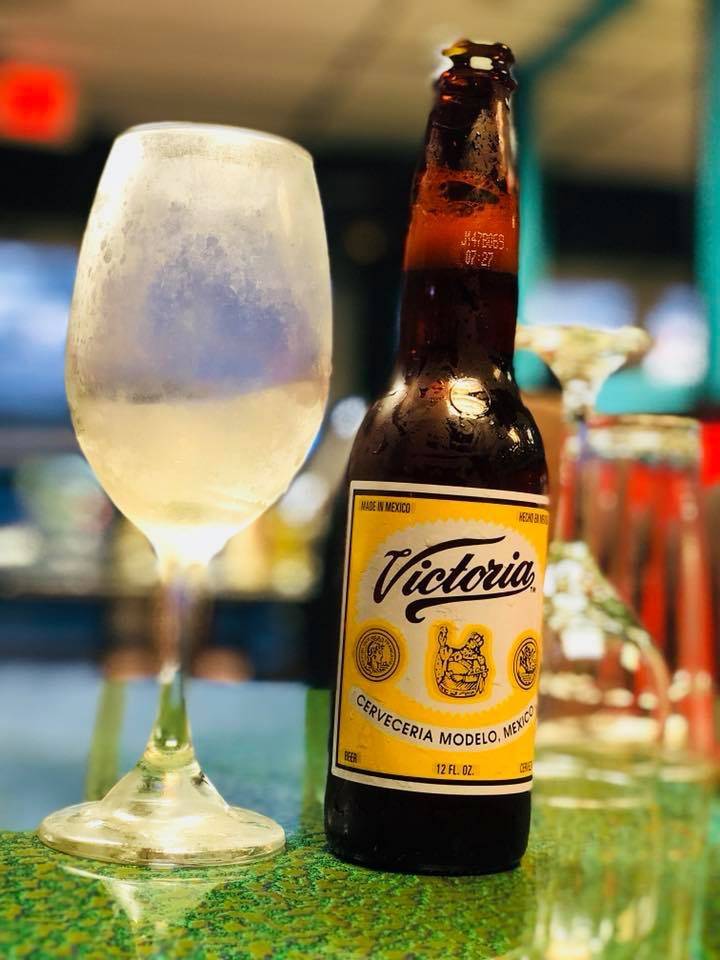 Yours and Mine Lounge Bar | restaurant | 496 W 29th St, Hialeah, FL 33012, USA | 3055873804 OR +1 305-587-3804