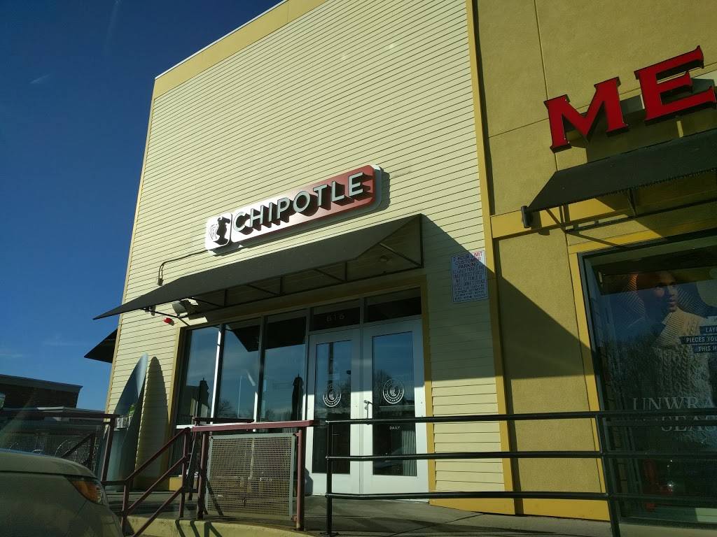 Chipotle Mexican Grill | restaurant | 616 Fellsway, Medford, MA 02155, USA | 7813936871 OR +1 781-393-6871