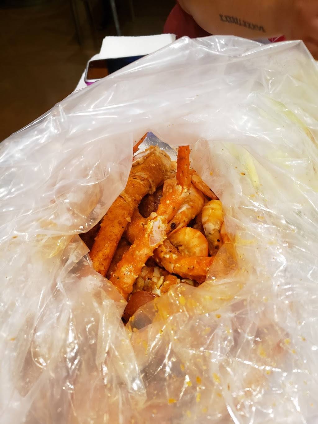 The Kickin Crab | restaurant | 1051 Blossom Hill Rd, San Jose, CA 95123, USA | 4086223997 OR +1 408-622-3997