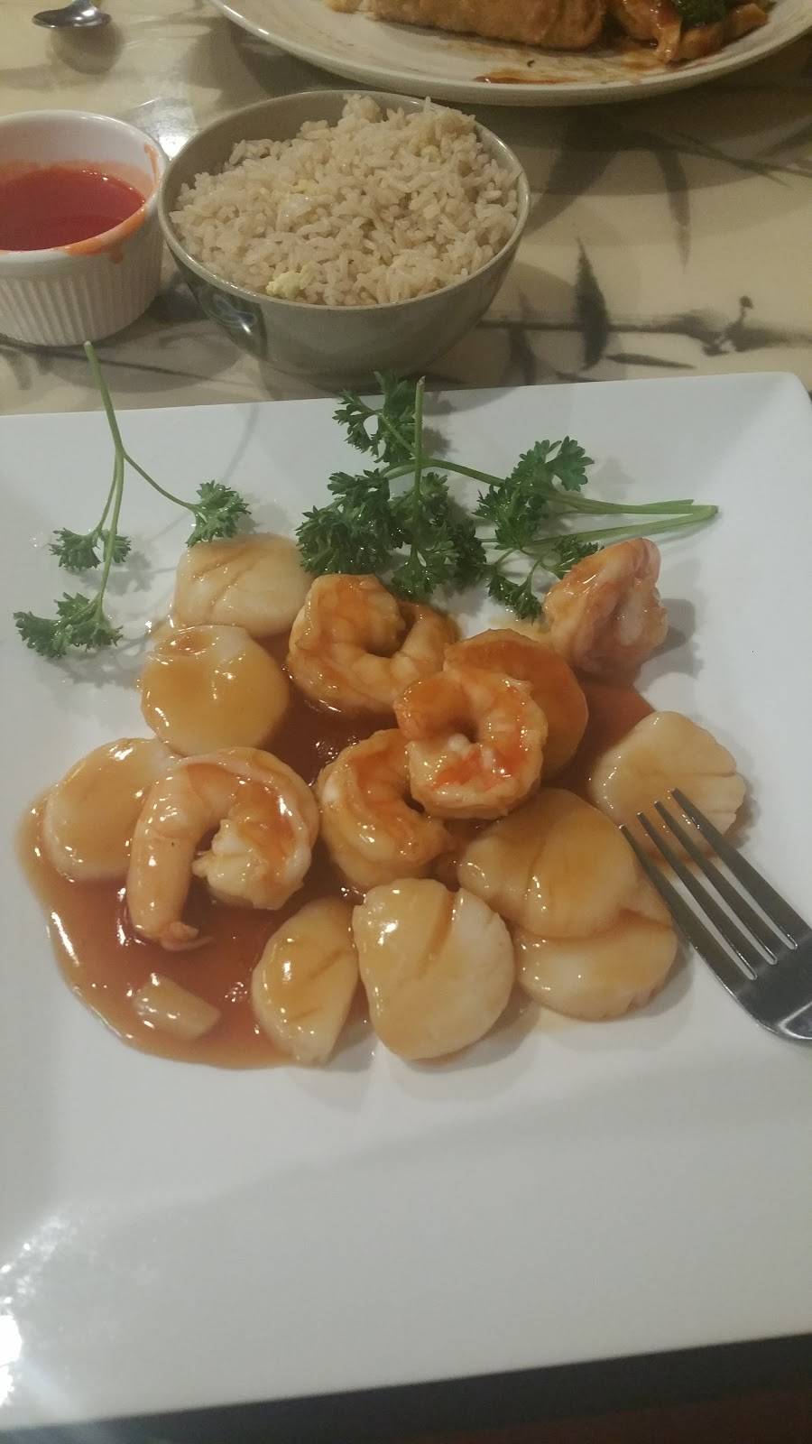 L & L Asian Restaurant | restaurant | 2729 Moody Pkwy, Moody, AL 35004, USA | 2053520588 OR +1 205-352-0588