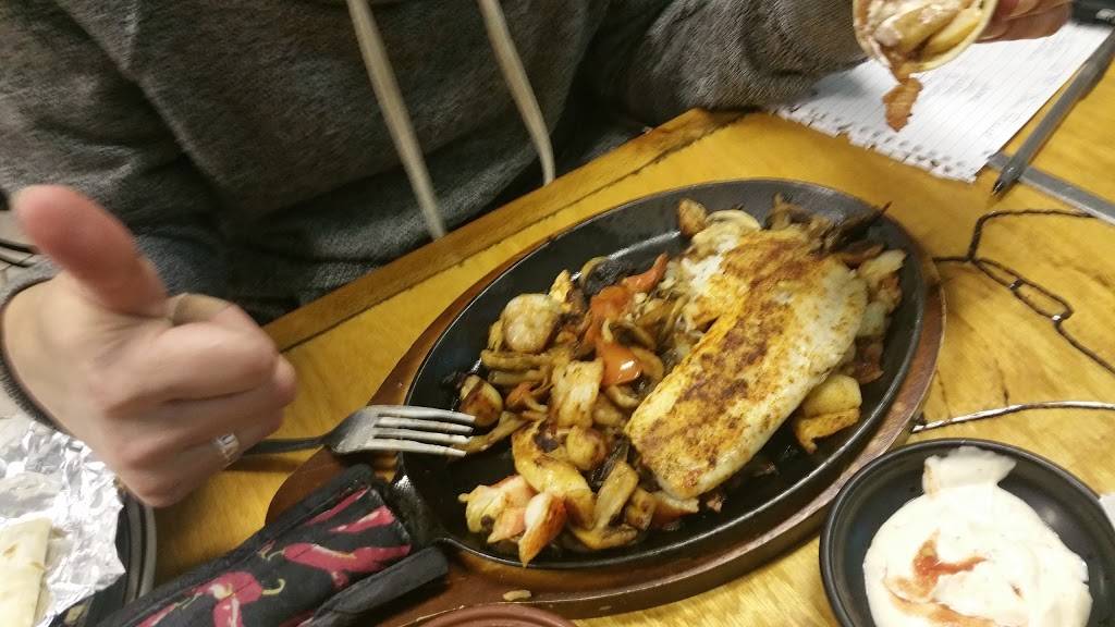 Veracruz Jr. | restaurant | 602 W 4th St unit a, Stover, MO 65078, USA | 5733772239 OR +1 573-377-2239