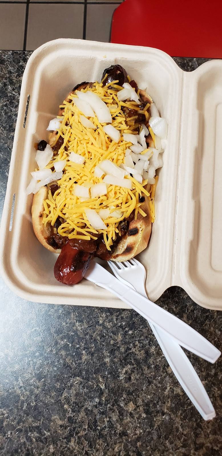 The Dog House Chico | restaurant | 1354 East Ave Ste U, Chico, CA 95926, USA | 5308942242 OR +1 530-894-2242