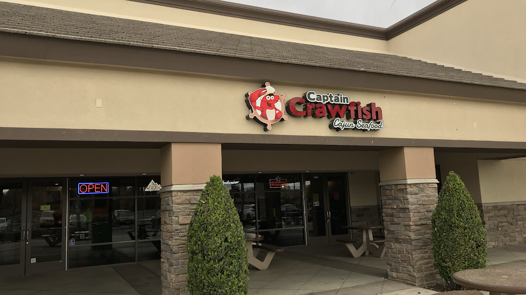 Captain Crawfish | restaurant | 4000 Coffee Rd, Bakersfield, CA 93308, USA | 6616956000 OR +1 661-695-6000