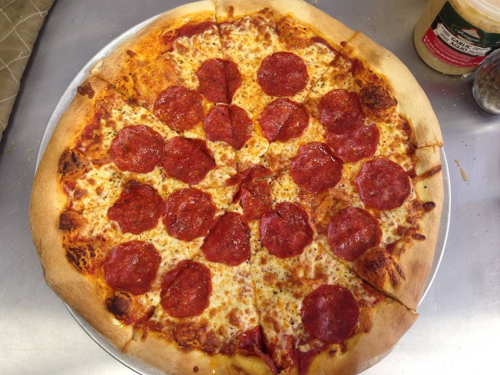 Lake Martin Pizza Co. | restaurant | 5042 AL-49, Dadeville, AL 36853, USA | 2563733337 OR +1 256-373-3337