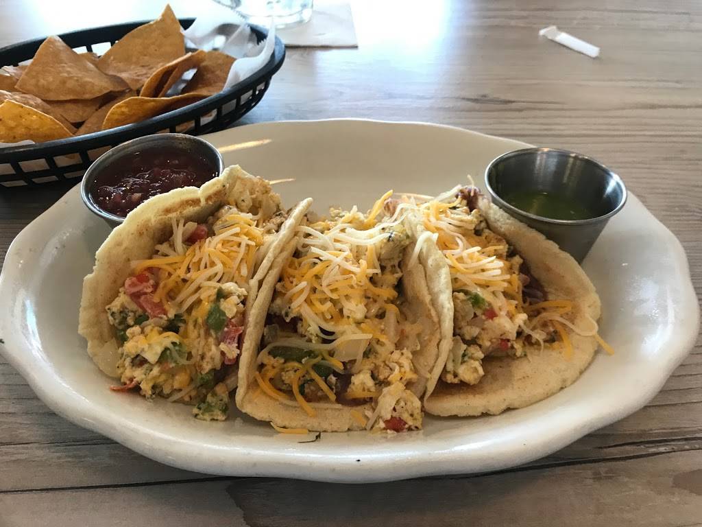 El Guanaco Taqueria Y Antojitos | restaurant | 331 NE 44th St, Oakland Park, FL 33334, USA | 9543510792 OR +1 954-351-0792