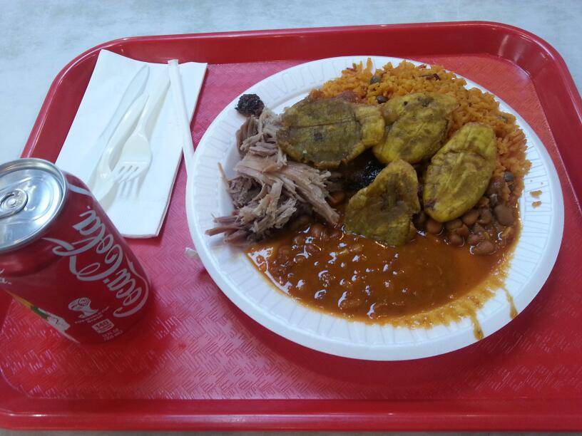 El Gran Dominicano Restaurant | restaurant | 704 Park St, Hartford, CT 06106, USA | 8602418866 OR +1 860-241-8866