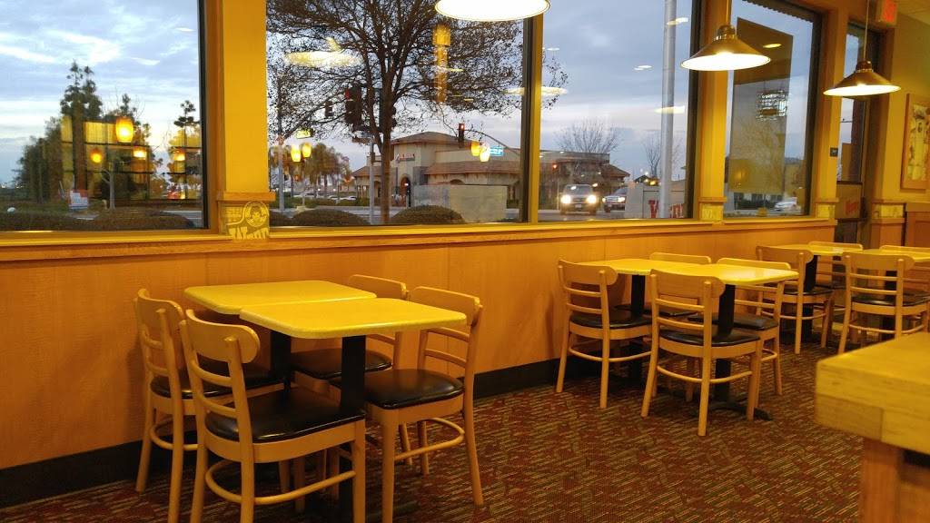 Wendys | restaurant | 3450 W Monte Vista Ave, Turlock, CA 95380, USA | 2096341327 OR +1 209-634-1327