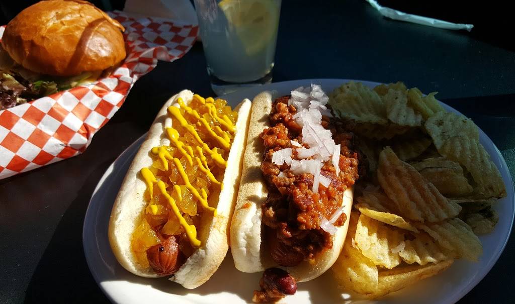 The Riders Club Cafe | restaurant | 1701 N El Camino Real, San Clemente, CA 92672, USA | 9493883758 OR +1 949-388-3758