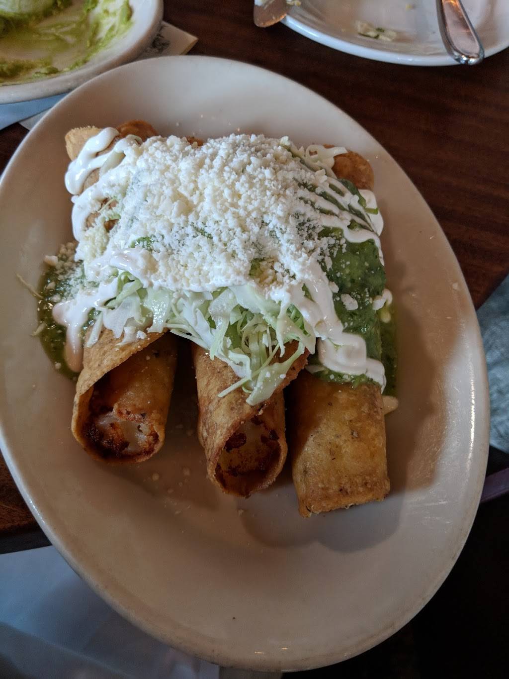 Fonda | restaurant | 1501 Solano Ave, Berkeley, CA 94707, USA | 5105599006 OR +1 510-559-9006