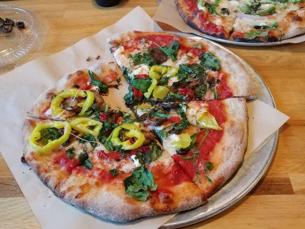 Your Pie | restaurant | 4828 W Deer Lake Dr, Jacksonville, FL 32246, USA | 9043370155 OR +1 904-337-0155