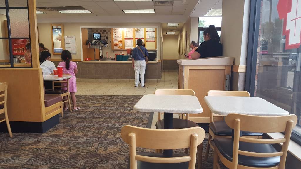 Wendys - Closed Temporarily | restaurant | 2070 S Federal Blvd, Denver, CO 80219, USA | 3039365701 OR +1 303-936-5701