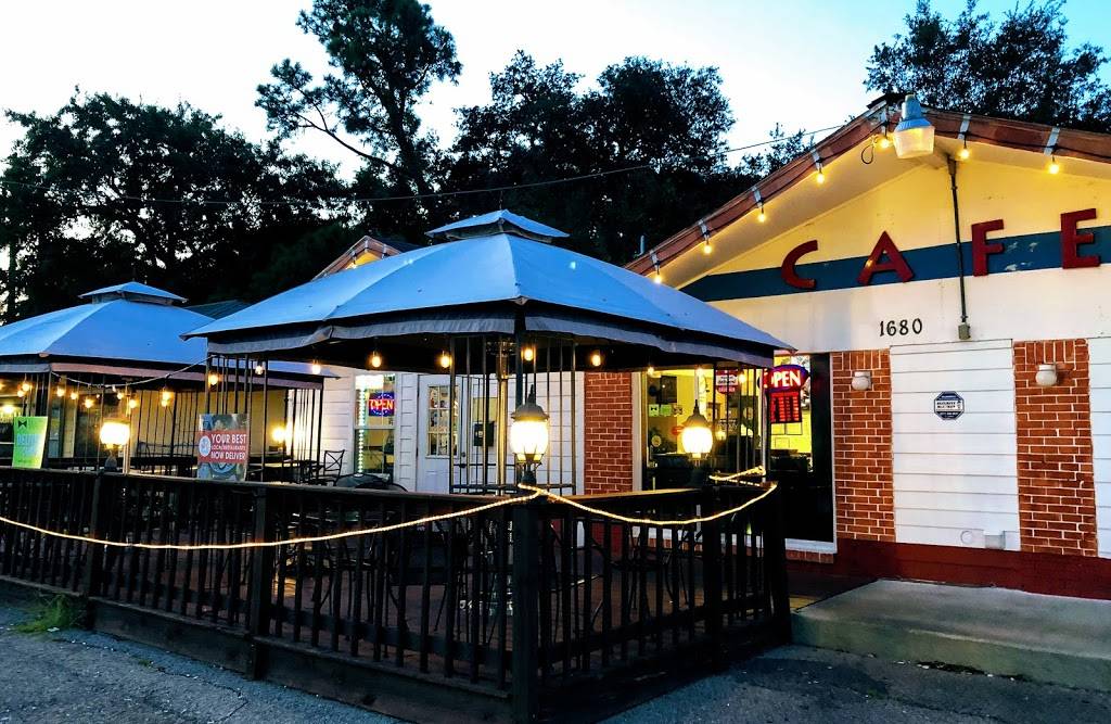 Petra Cafe | restaurant | 1680 Pass Rd, Biloxi, MS 39531, USA | 2282808444 OR +1 228-280-8444