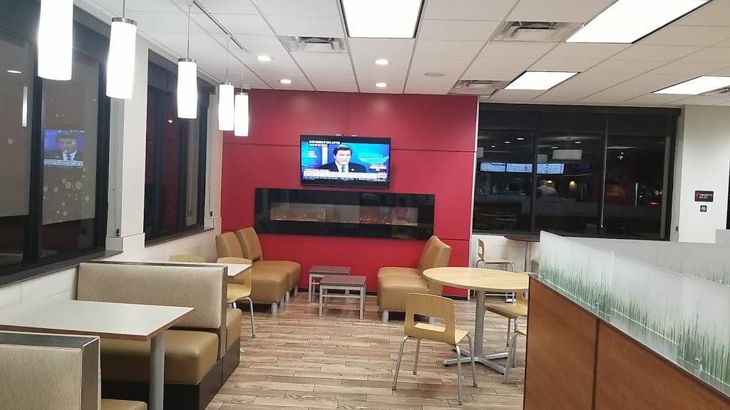 Wendys | restaurant | 9808 Lake Worth Rd, Lake Worth, FL 33467, USA | 5614324612 OR +1 561-432-4612
