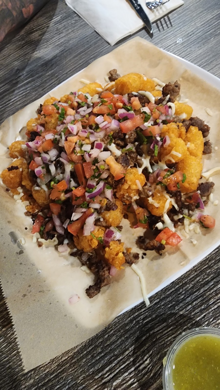 Los Agaves Taqueria | restaurant | 145 E Highland Ave, San Bernardino, CA 92404, USA | 9094749446 OR +1 909-474-9446