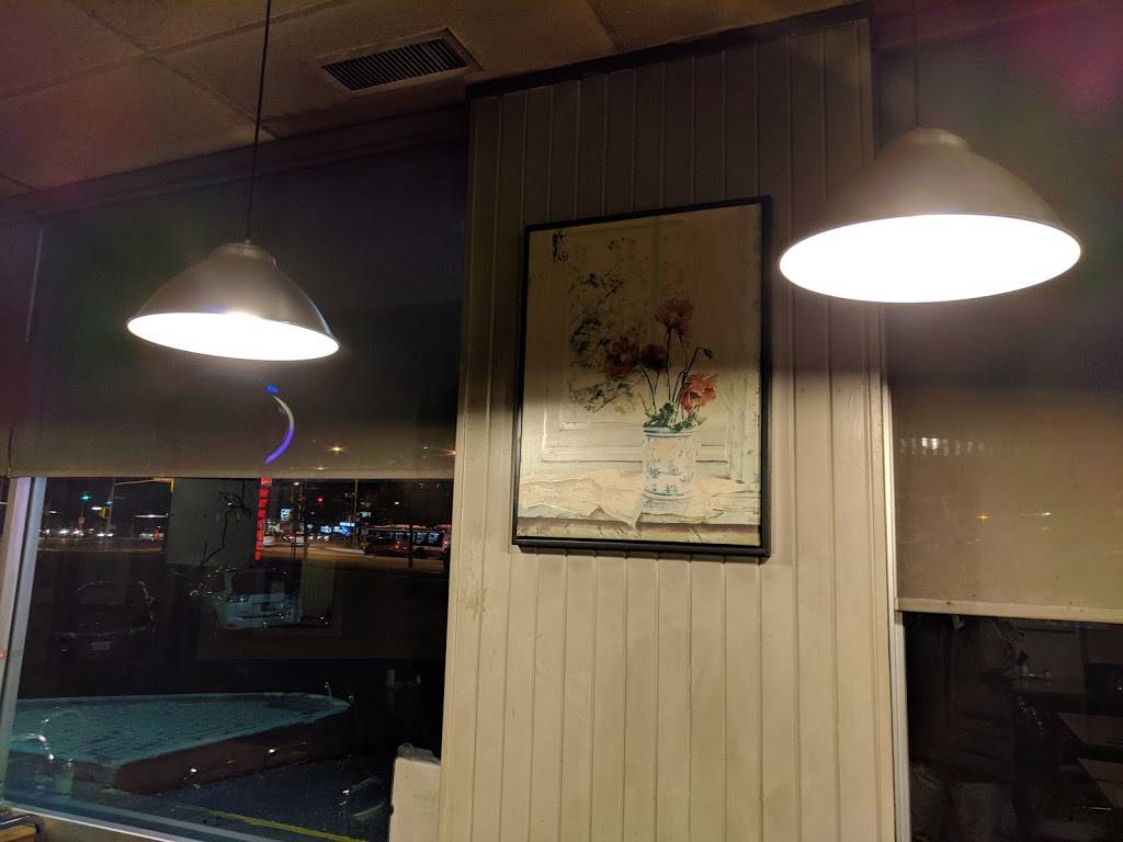 Aunty Marys Fish and Chips | restaurant | 3750 Lawrence Ave E, Scarborough, ON M1G 2B8, Canada | 4164391203 OR +1 416-439-1203