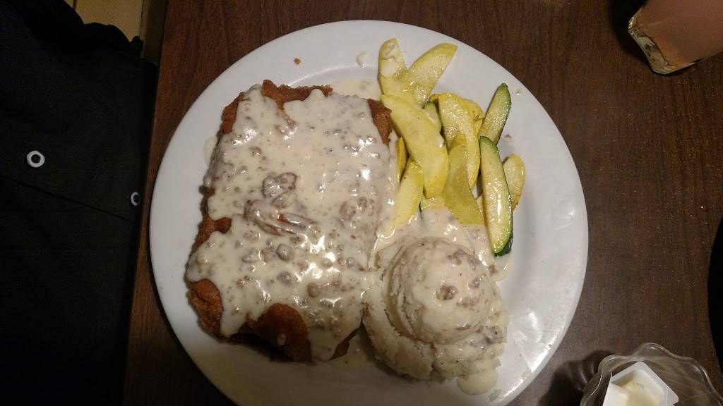 Mikkis Diner | restaurant | 1099 S Water St A, Wilmington, IL 60481, USA | 8154760556 OR +1 815-476-0556