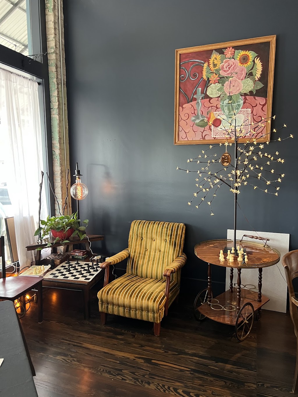 Embers Bistro | restaurant | 756 Baldwin Ave, Defuniak Springs, FL 32435, USA | 8505204205 OR +1 850-520-4205