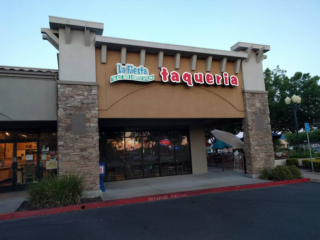 La Fiesta Taqueria | Folsom | restaurant | 1008 E Bidwell St # 100, Folsom, CA 95630, USA | 9169843030 OR +1 916-984-3030