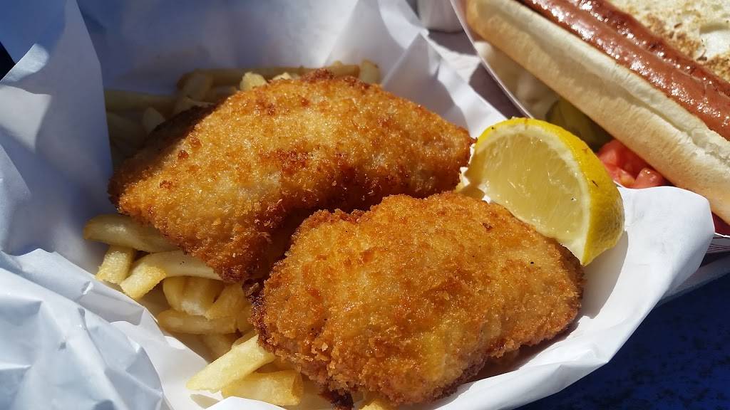 Dolphin | restaurant | 71 Municipal Wharf, Santa Cruz, CA 95060, USA | 8314265830 OR +1 831-426-5830