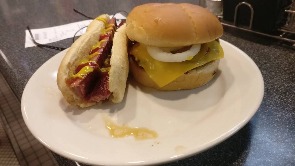 Steak n Shake | restaurant | 4333 Fox Valley Center Dr, Aurora, IL 60504, USA | 6305850730 OR +1 630-585-0730