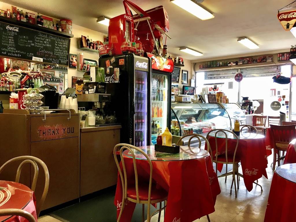 Wolfies deli | restaurant | 670 Sheppard Ave W, Toronto, ON M3H 2S5, Canada | 4166389653 OR +1 416-638-9653