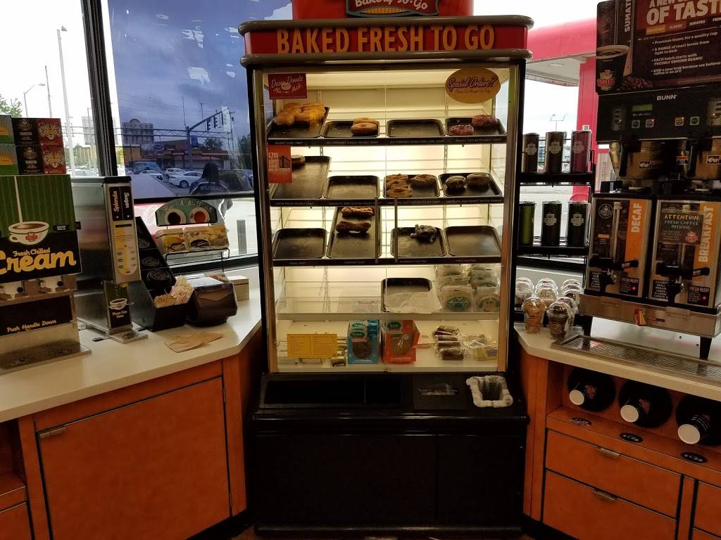 Sheetz #300 | cafe | 1212 Williamson Rd NE, Roanoke, VA 24012, USA | 5405811265 OR +1 540-581-1265