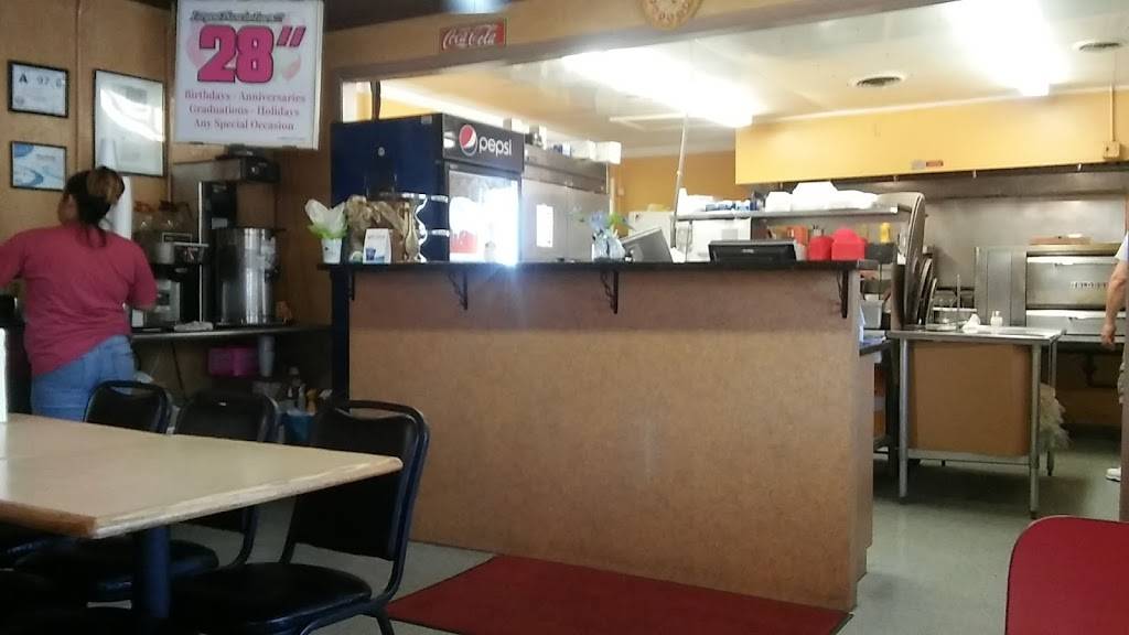 Hawkins Grill & Pizzeria | restaurant | 809 Hawkins Ave, Sanford, NC 27330, USA | 9197767373 OR +1 919-776-7373