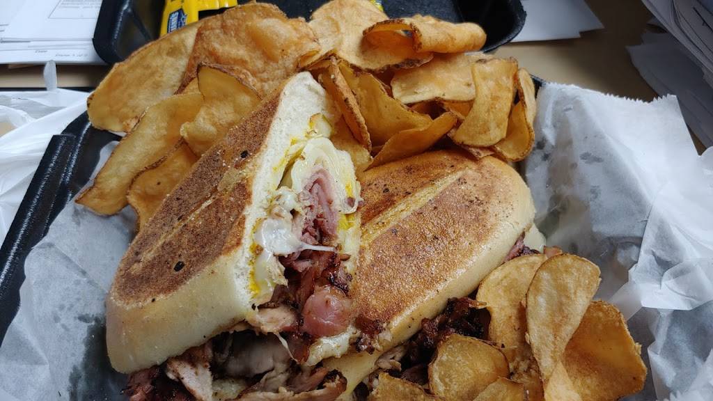 Jimmy Ps Charred | restaurant | 1833 Tamiami Trail N, Naples, FL 34102, USA | 2396436328 OR +1 239-643-6328