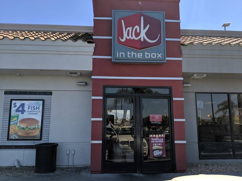 Jack in the Box | restaurant | 1562 S Riverside Ave, Rialto, CA 92376, USA | 9098771266 OR +1 909-877-1266