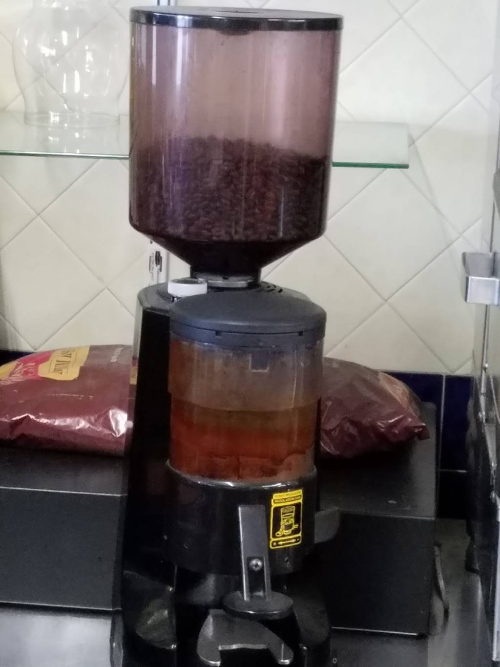 bestrouter | restaurant | 900 S Gateway Dr, Madera, CA 93637, USA | 5596648062 OR +1 559-664-8062