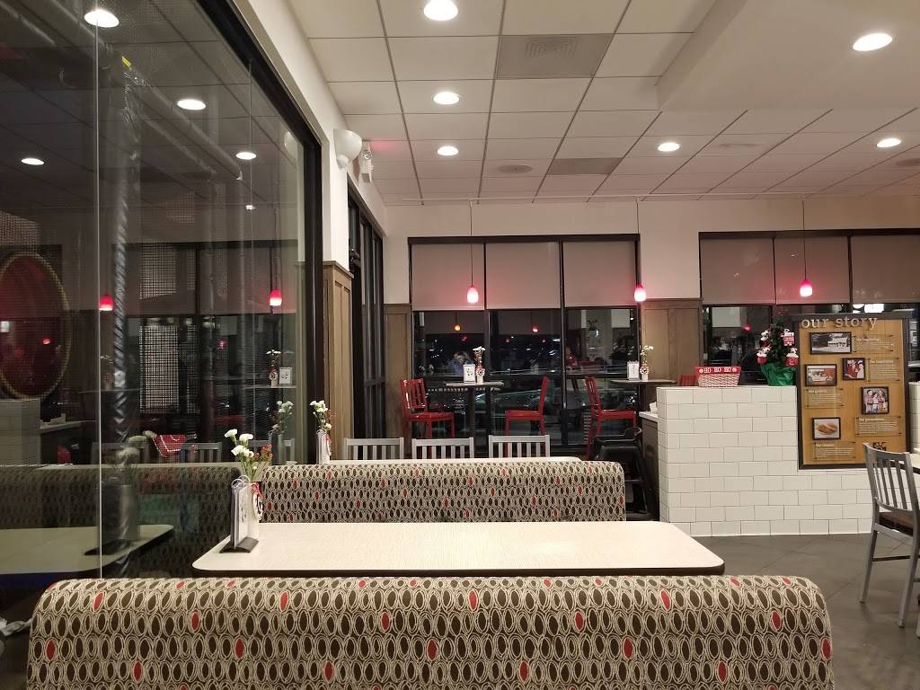 Chick-fil-A | restaurant | 3970 S Carrier Pkwy, Grand Prairie, TX 75052, USA | 9722643100 OR +1 972-264-3100