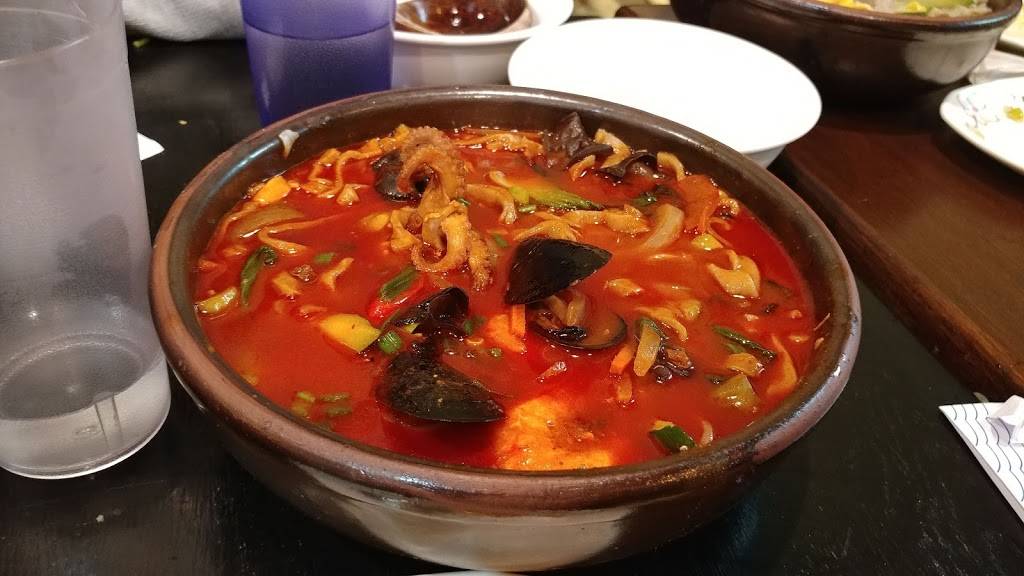 Kun sohn Noodle House | restaurant | 3504 154th St, Flushing, NY 11354, USA | 7184452100 OR +1 718-445-2100