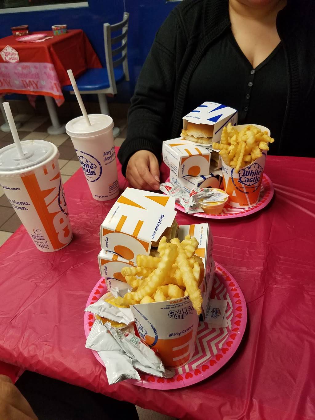 White Castle | restaurant | 931 Westchester Ave, Bronx, NY 10459, USA | 7185422101 OR +1 718-542-2101