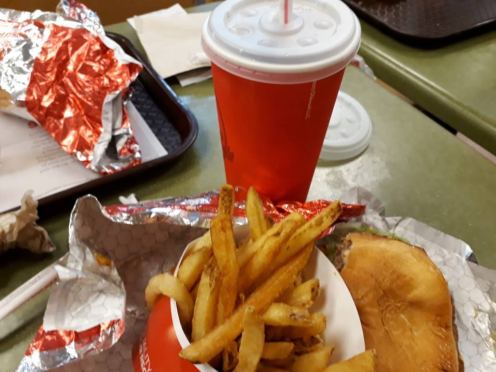 Wendys | restaurant | 13480 FL-535, Orlando, FL 32821, USA | 4078277030 OR +1 407-827-7030