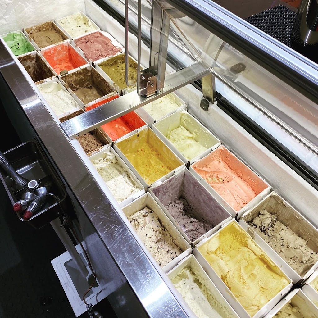 Moo Moo Cows - Ice Cream | restaurant | 926 Light St Suite 1, Baltimore, MD 21230, USA | 4432612697 OR +1 443-261-2697