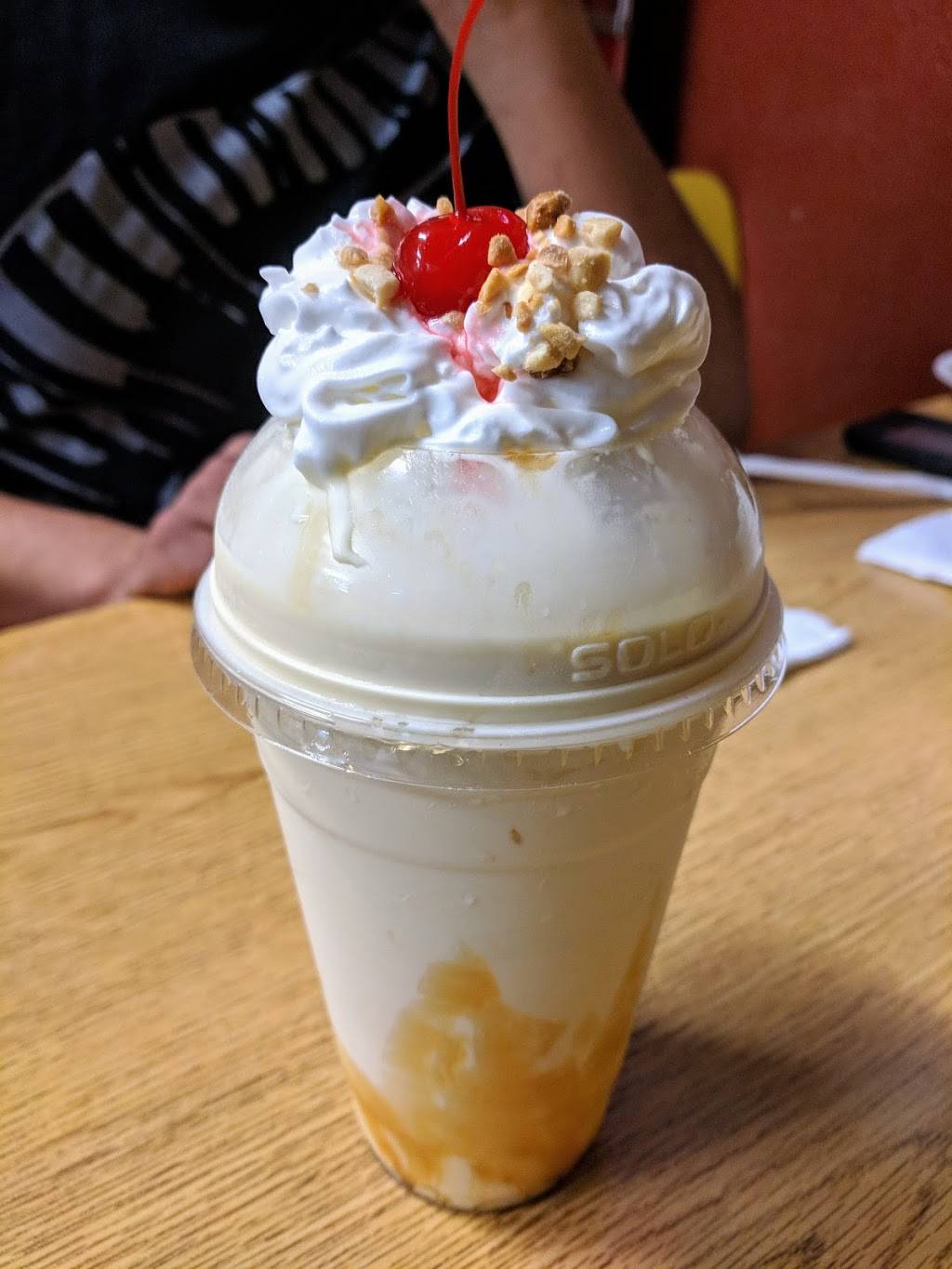 Georges Dairy Snack | restaurant | 13699 Manning Ave #107, Parlier, CA 93648, USA | 5596461101 OR +1 559-646-1101