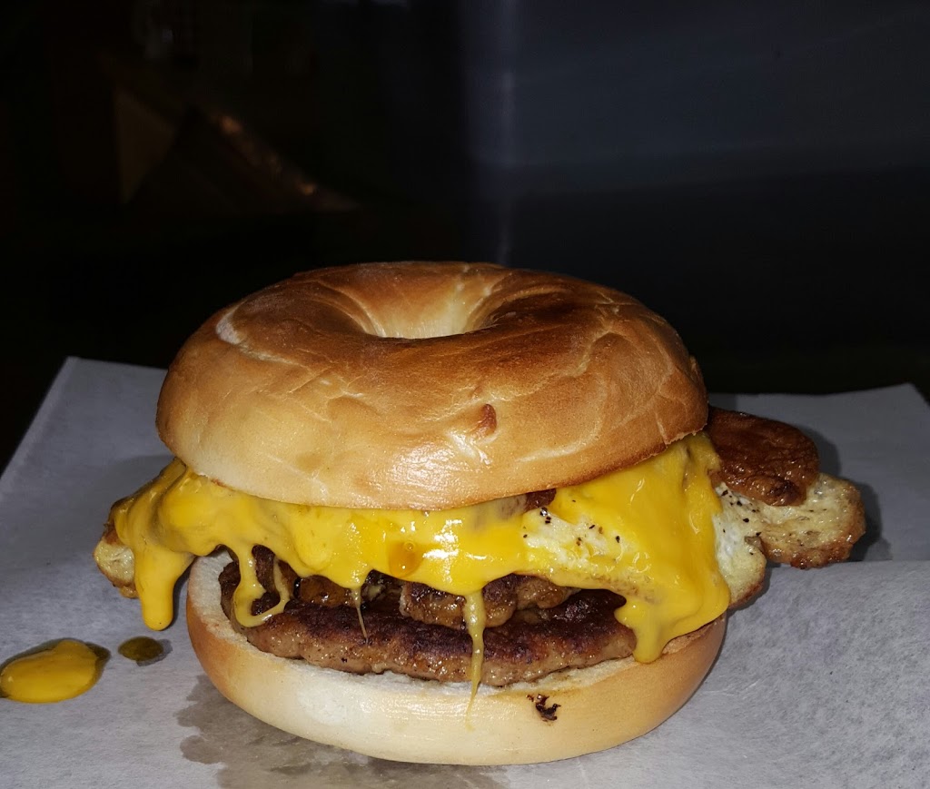 Pizza at the Branch | restaurant | 7640 CA-147, Lake Almanor, CA 96137, USA | 5305964505 OR +1 530-596-4505