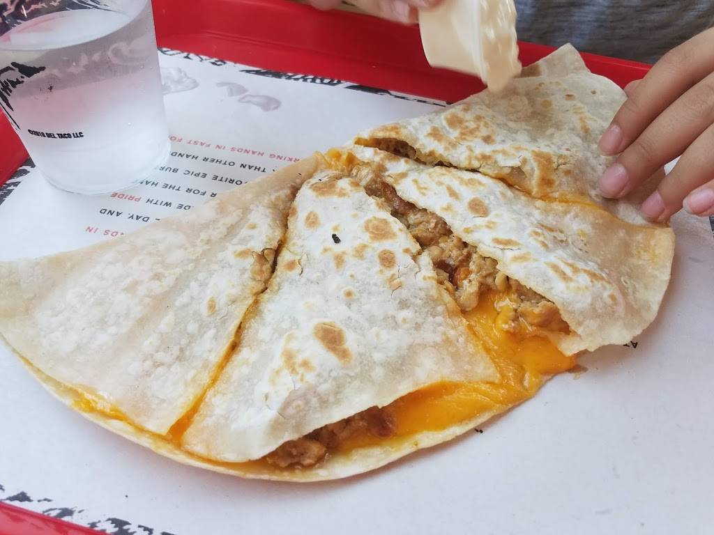 Del Taco | meal takeaway | 1098 Enchanted Way, Simi Valley, CA 93065, USA | 8055277787 OR +1 805-527-7787