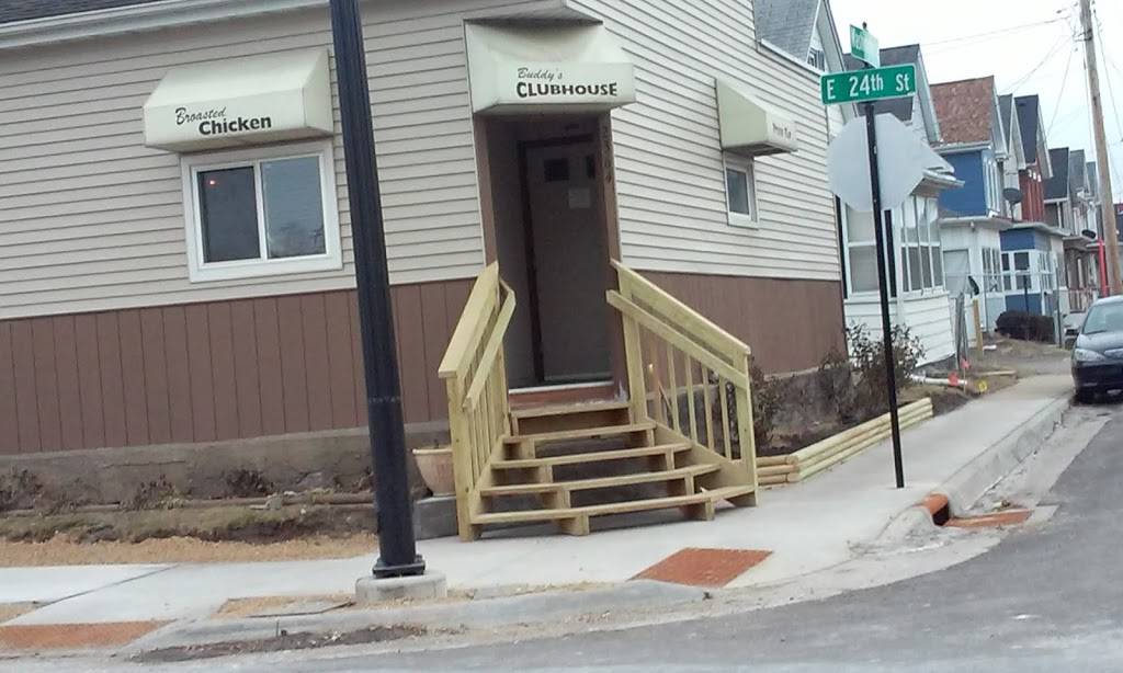 Buddys Clubhouse | restaurant | 2364 Washington St, Dubuque, IA 52001, USA | 5635889932 OR +1 563-588-9932