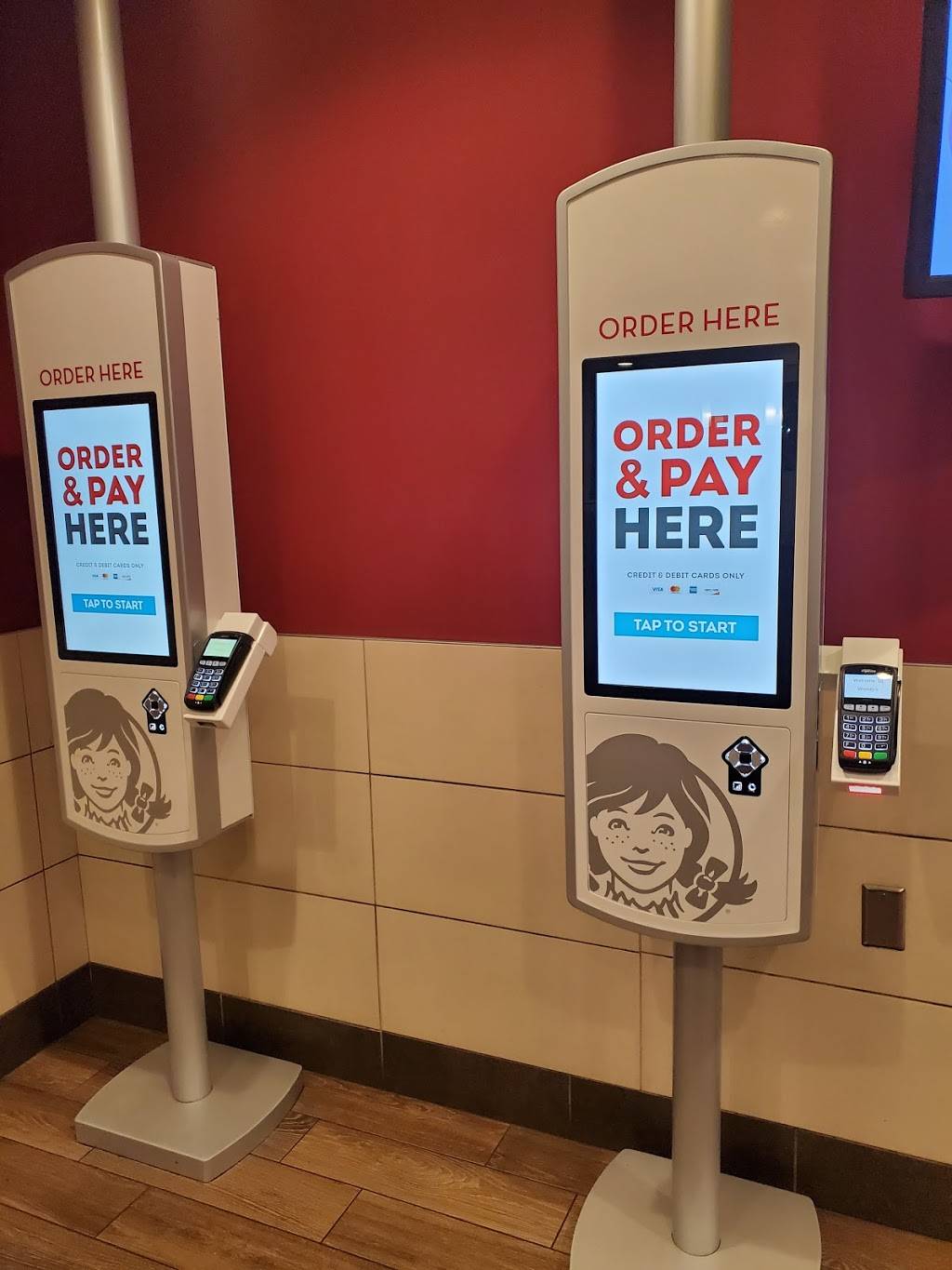 Wendys | restaurant | 5315 15th Ave NW, Seattle, WA 98107, USA | 2067833575 OR +1 206-783-3575