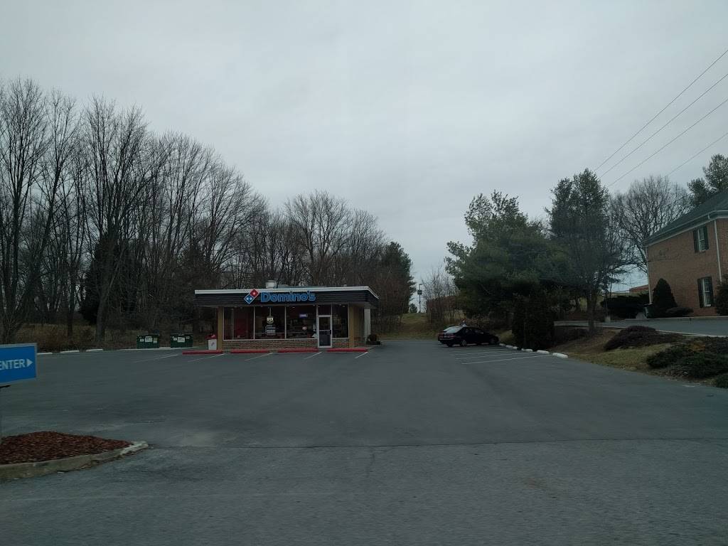 Dominos Pizza | meal delivery | 8309 Martinsburg Pike, Shepherdstown, WV 25443, USA | 3048762595 OR +1 304-876-2595
