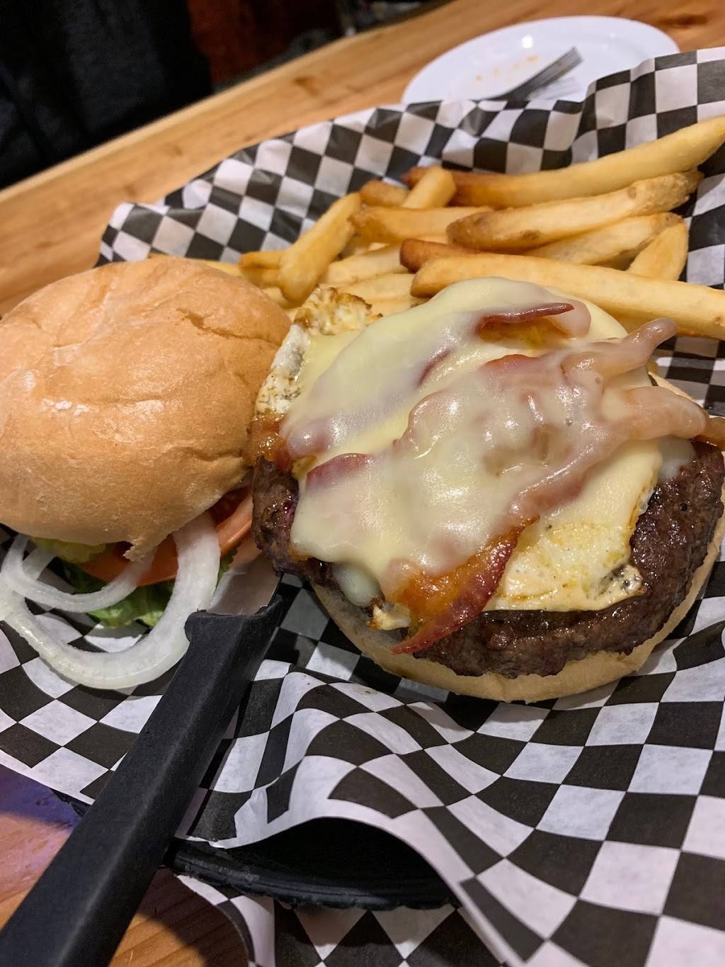 Abbey Road Tavern & Grill | restaurant | 1195 W Chatham St, Cary, NC 27513, USA | 9194814434 OR +1 919-481-4434