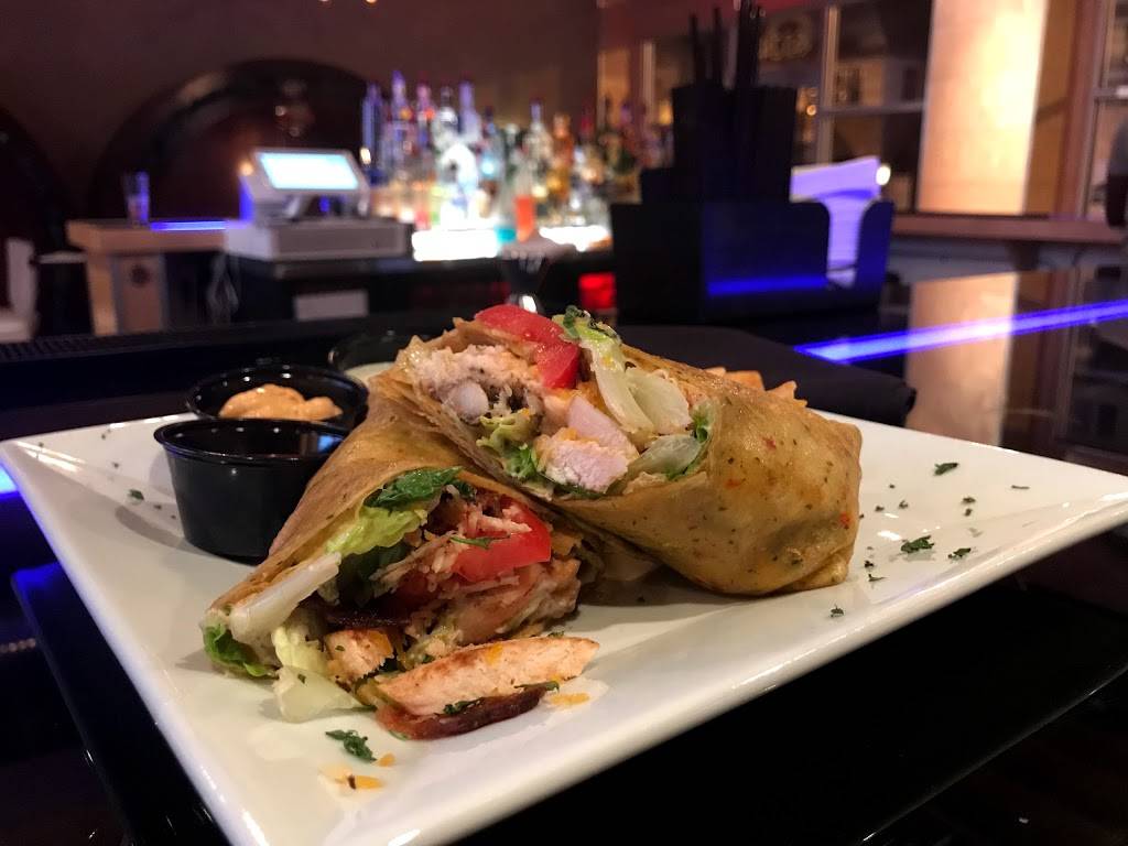 Scene 1 Restaurant and Lounge | restaurant | 5526 W North Ave, Milwaukee, WI 53208, USA | 4143234321 OR +1 414-323-4321