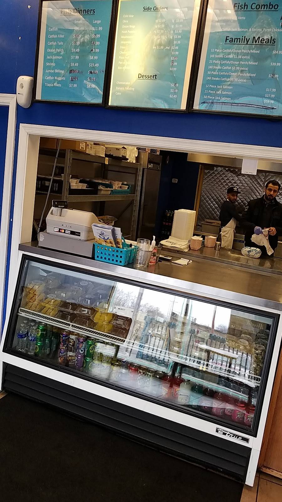 Blue Sharks Fish and Chicken of South Chicago Heights | restaurant | 3332 Chicago Rd, South Chicago Heights, IL 60411, USA | 7087555700 OR +1 708-755-5700