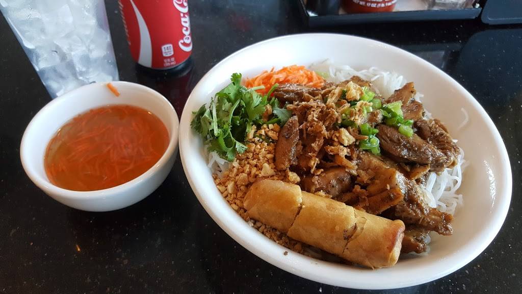 Pho Mai Vietnamese Noodle House - Sugar Land | restaurant | 16200 Kensington Dr Ste 100, Sugar Land, TX 77479, USA | 2814911528 OR +1 281-491-1528