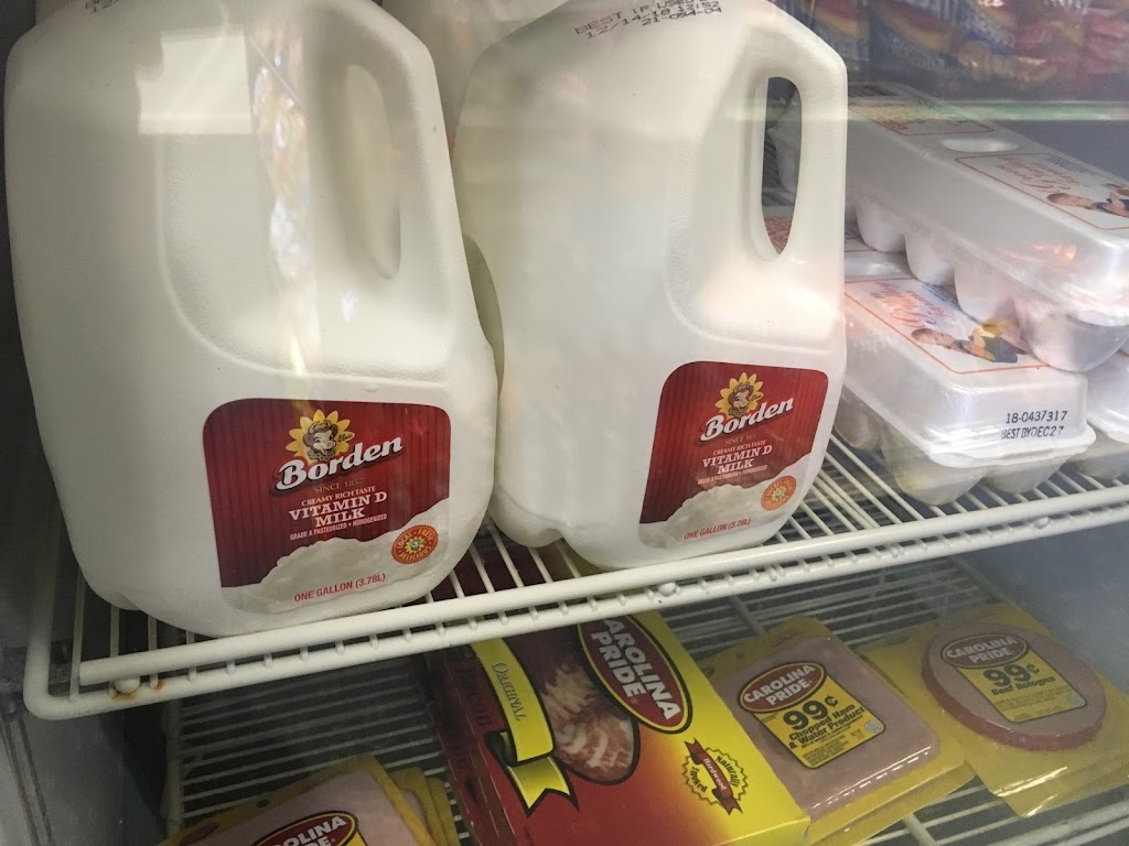 Castile Market | restaurant | 4200 Potts Creek Rd, Covington, VA 24426, USA | 5407473663 OR +1 540-747-3663