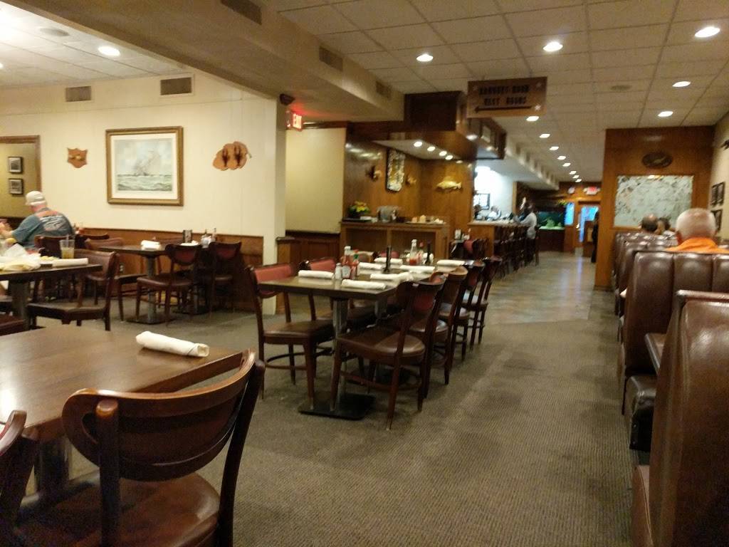 The Schooner Restaurant | restaurant | 1507 U.S. 69 Access Rd, Nederland, TX 77627, USA | 4097222323 OR +1 409-722-2323