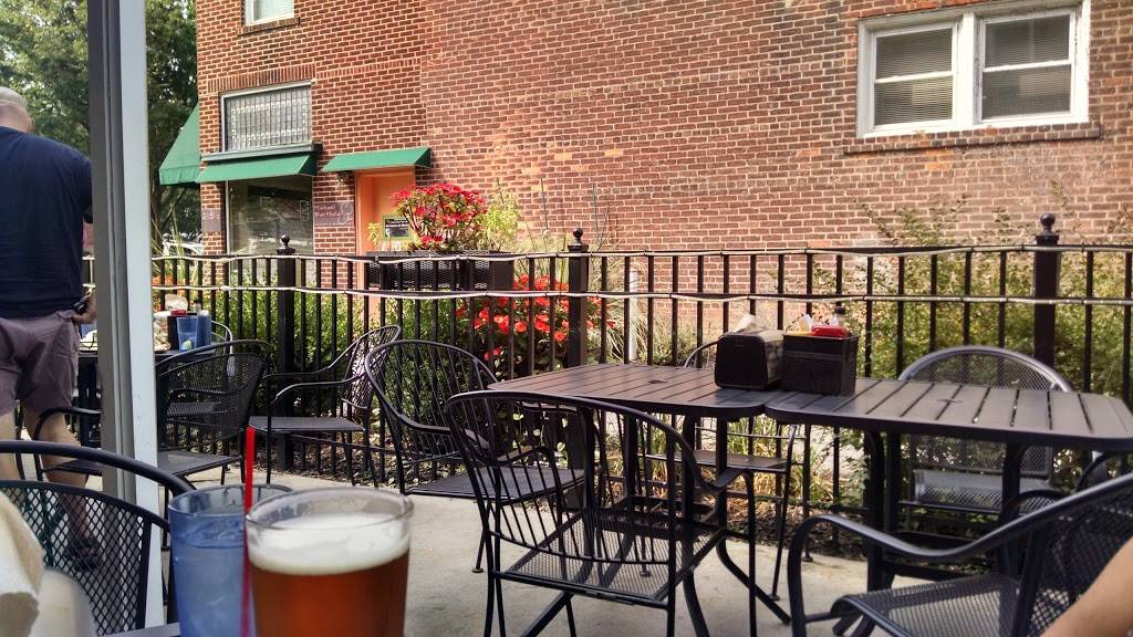 Swig Restaurant | restaurant | 219 Louisiana Ave, Perrysburg, OH 43551, USA | 4198736223 OR +1 419-873-6223