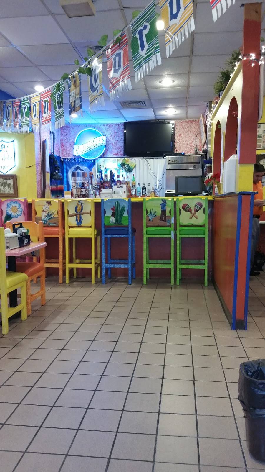 Las Piramides Mexican Restaurant | restaurant | 6290 Chambersburg Rd, Huber Heights, OH 45424, USA | 9372358634 OR +1 937-235-8634