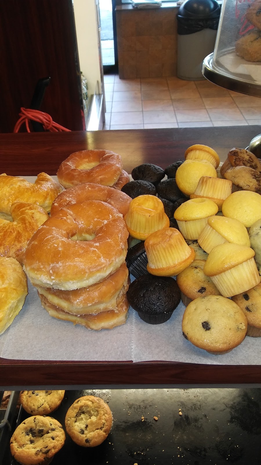 Bagel Deli Plus | bakery | 480 New Rochelle Rd, Bronxville, NY 10708, USA | 9146687738 OR +1 914-668-7738